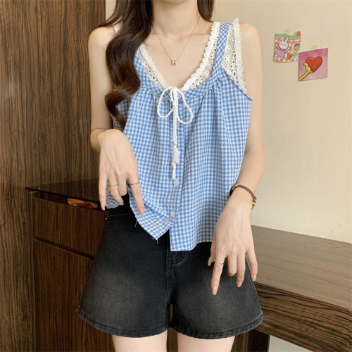 Real shot of new design lace fake two-piece camisole for women short plaid sleeveless top