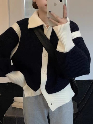 South Korea Dongdaemun 2024 Autumn and Winter High Collar Stand Collar Contrast Color Fashion Knitted Sweater Cardigan Jacket for Women