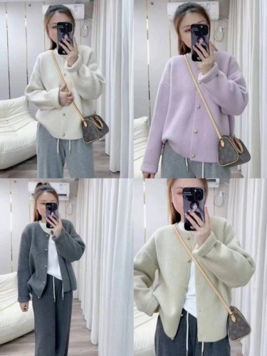 Xiaoxiangfeng coat for women 2024 new spring style French design beautiful top outer sweater knitted cardigan