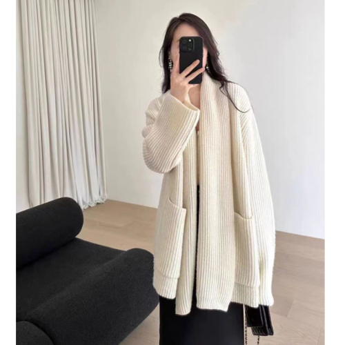 Temperamental mid-length sweater jacket for women in autumn and winter thickened loose lazy slim sweater outer top