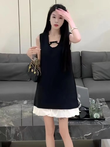 French style small fragrant hollow sleeveless dress for women 2024 summer new style high-end loose and slim a-line skirt