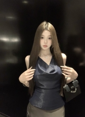 Real shot of white swing collar halter neck halter strap suspender women's summer elegant top