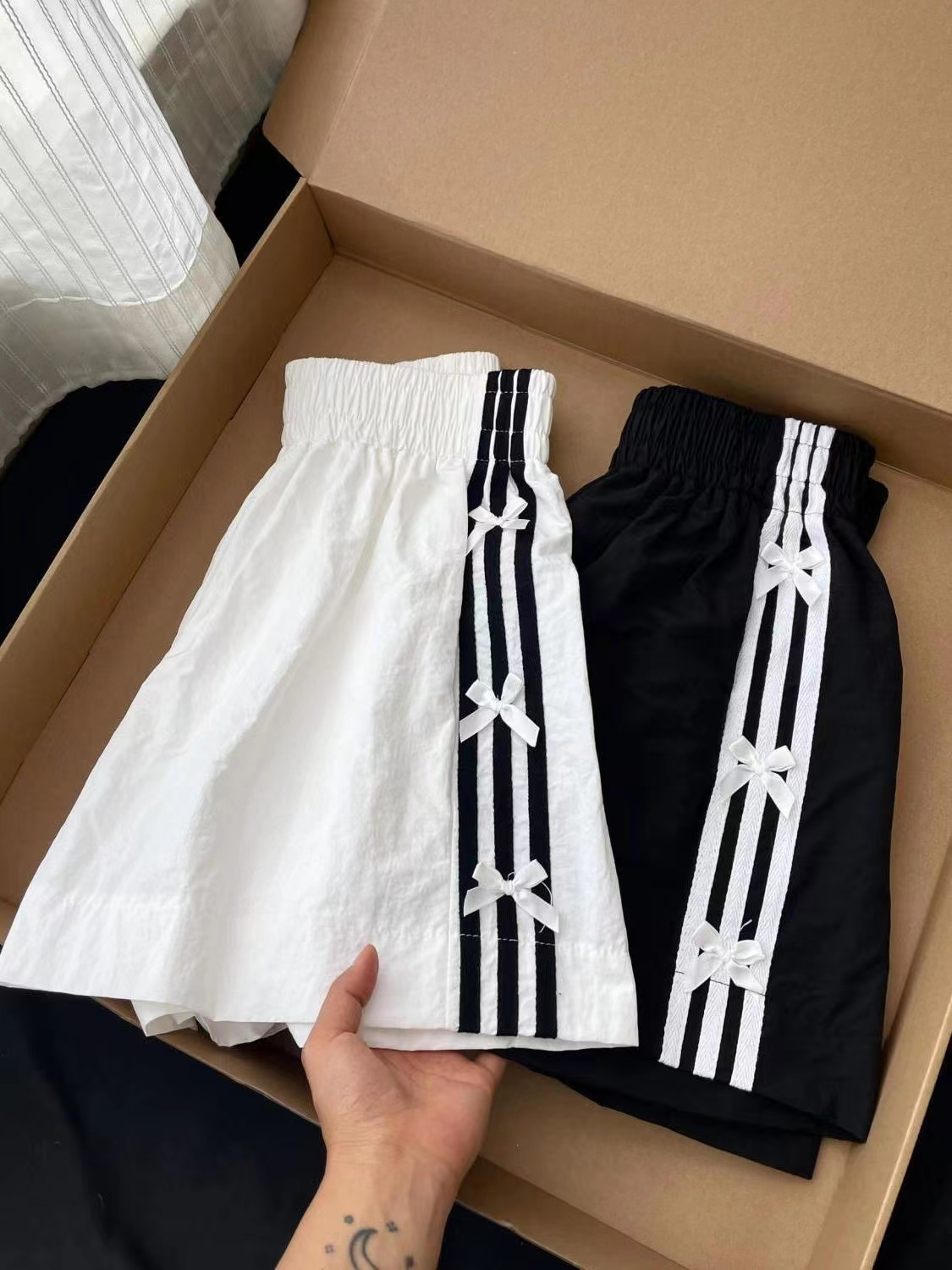 Original Version American Retro Three Stripes Summer New Bowknot Splicing Casual Pants for Women
