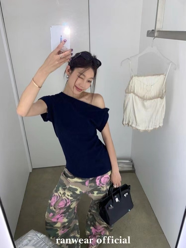 Korea Dongdaemun inner top 2024 new summer loose cute cartoon cat print sleeveless vest T-shirt for women