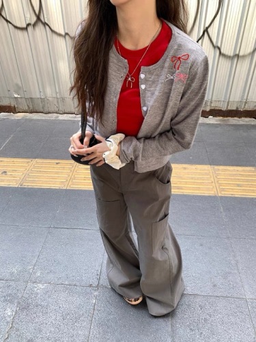 荒荒家 蝴蝶结针织刺绣开衫2024春季小众设计宽松薄款毛衣外套女