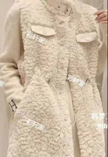 Attractive and slim imitation lamb velvet fur all-in-one vest woolen coat casual upper-grade woolen coat winter coat