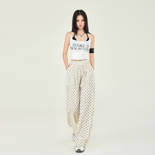 Actual shot of new summer high-waisted loose casual pants for women with wide legs and drapey polka-dot Yamamoto pants