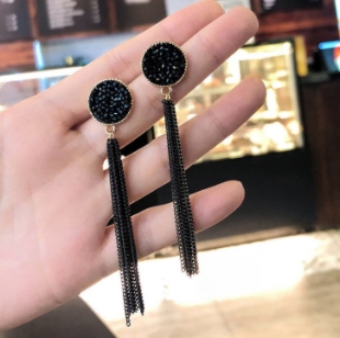 Internet celebrity Korean version of fashionable 925 silver needle earrings with diamond earrings, versatile long tassel earrings and earrings