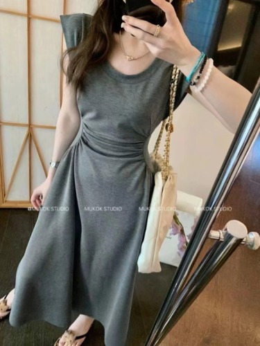 MUKOK's magic item for going out~ Designed waist-cut fashionable dress, slimming short-sleeved mid-length skirt