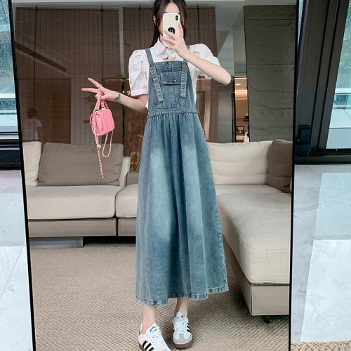 Actual shot~Denim overalls, women’s long skirts, summer Korean version to cover the flesh and reduce age, suspender denim dress.