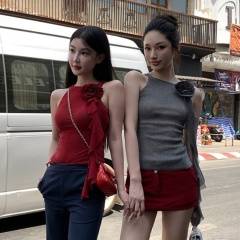 Sling three-dimensional flower decoration glittering silver sleeveless 2024 new style knitted bottoming streamer top for women