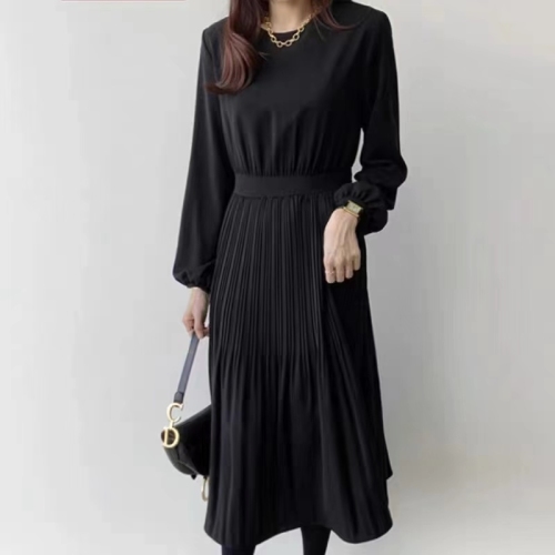 chic simple waist slimming pleated long dress