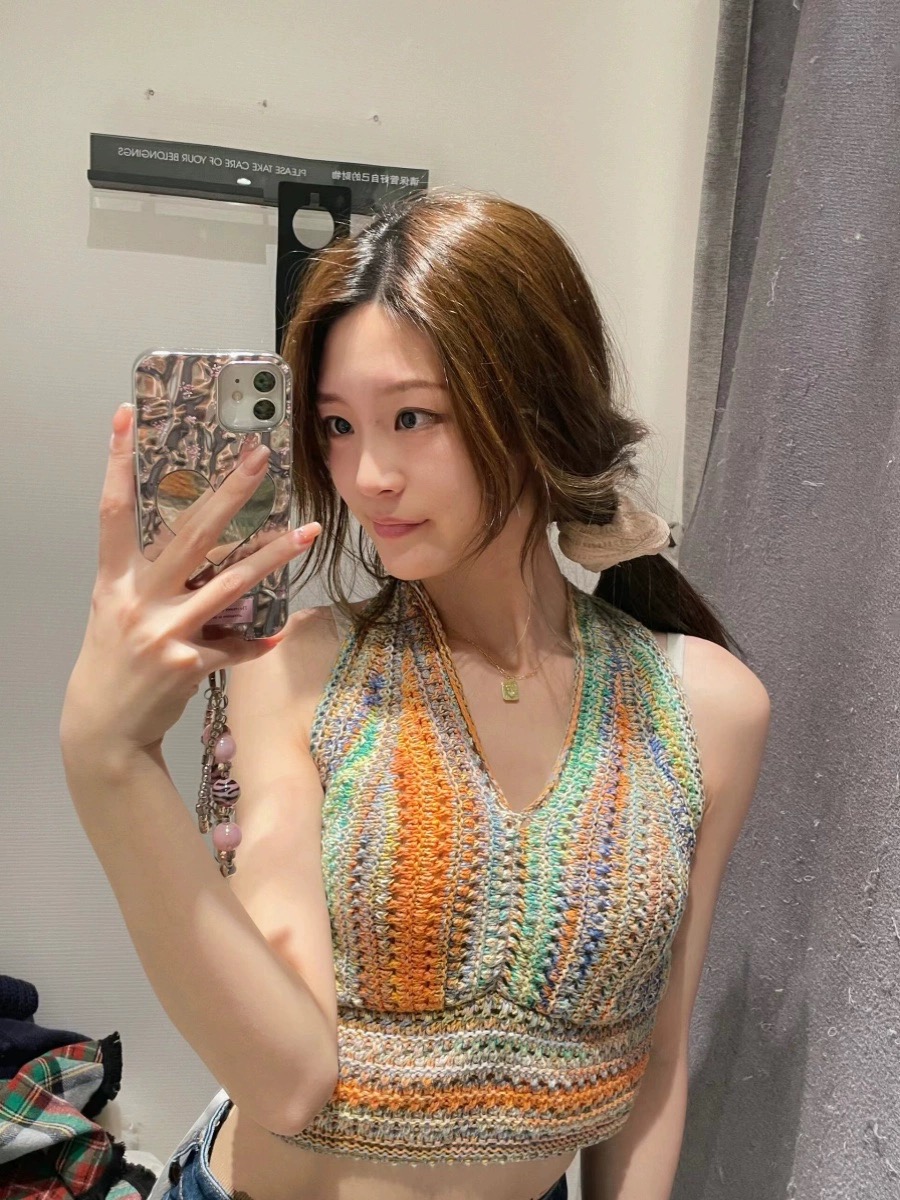 純欲性感掛脖針織背心女2024新款復古油畫風彩色條紋短款吊帶上衣