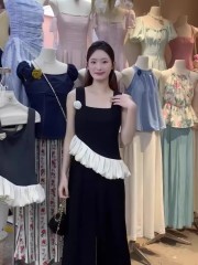 Small black square tie flower contrasting irregular vest women's summer French slim waist sleeveless pure lust top