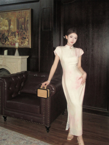 Real shot of new Chinese style cheongsam dress, national style improved temperament skirt