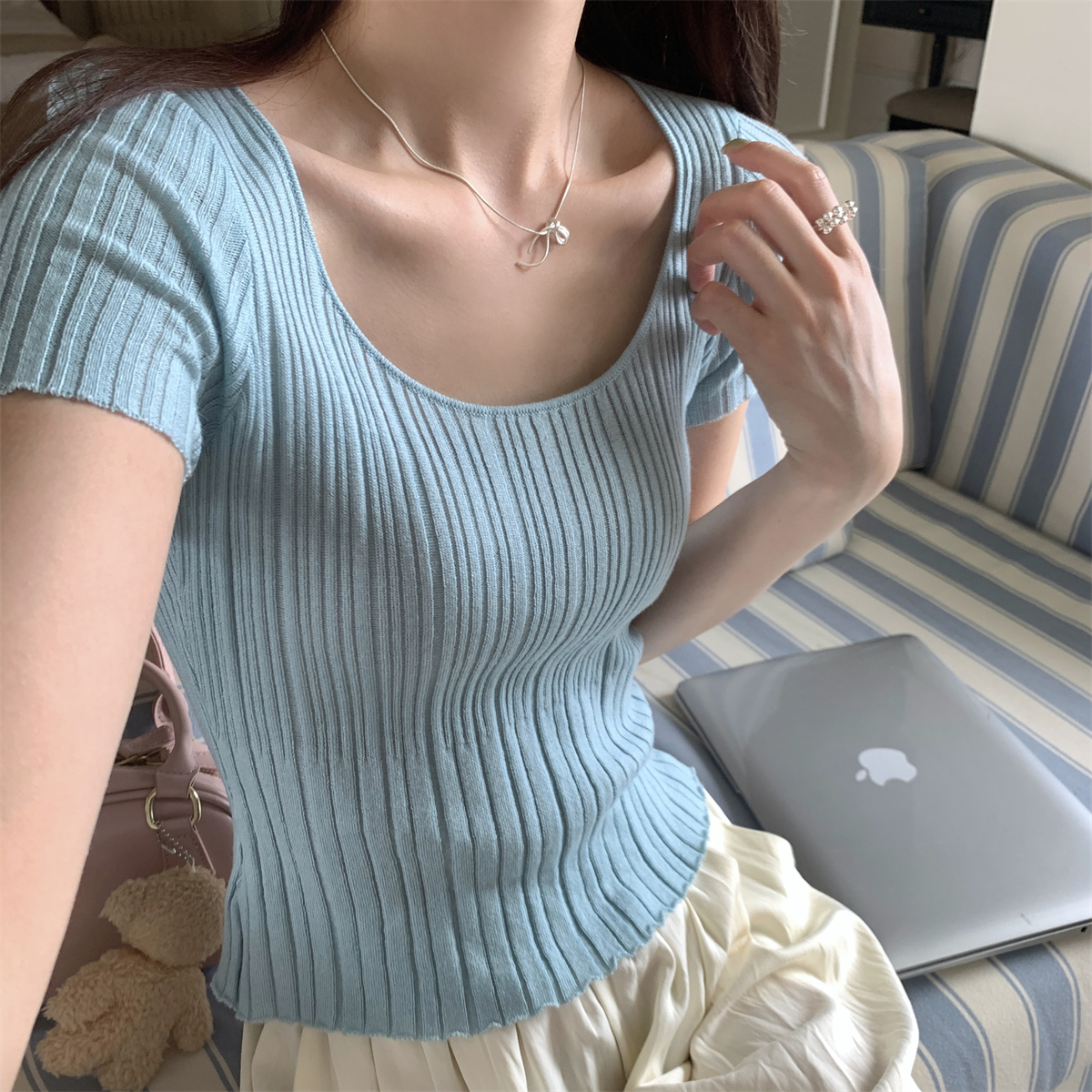 Actual shot of summer Korean style slim-fitting round neck pit striped versatile 6 wool sweater short-sleeved top