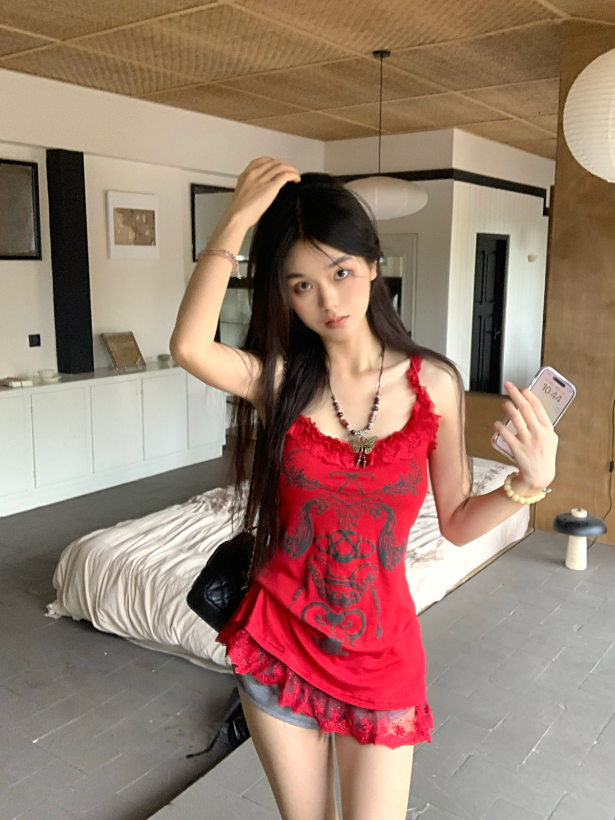Real shot of sexy retro distressed printed loose vest for women niche patchwork lace top