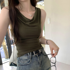 Real photos of American Hong Kong style hot girls wearing swing collar sleeveless outer vest for women summer 2024 new high-end tops