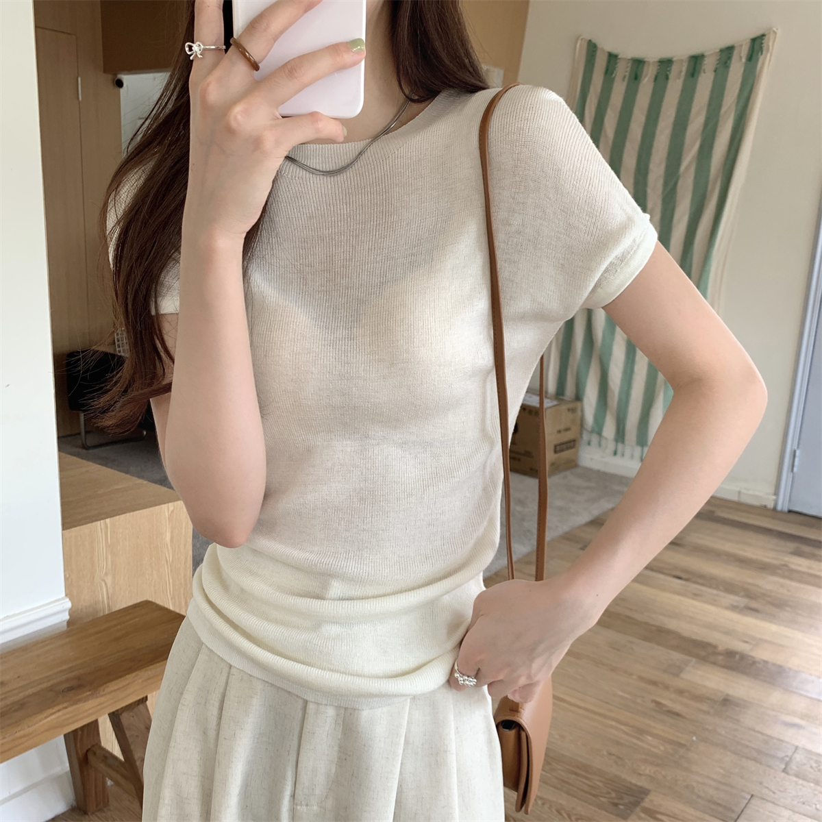 Actual shot of summer Korean style round neck lightweight 6 wool solid color versatile sweater off-shoulder short-sleeved top