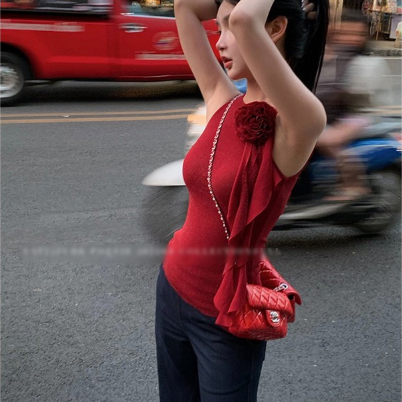 2024 new sling three-dimensional flower decoration glittering silver sleeveless knitted bottoming streamer top for women