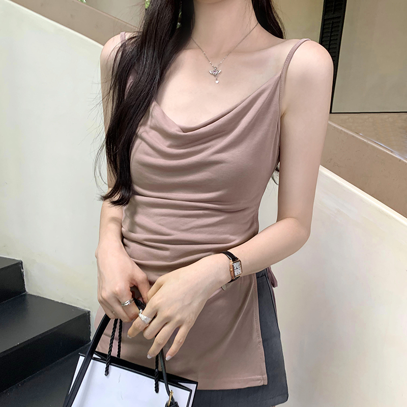 Actual pictures of French style beautiful swing collar small suspender women's new summer outer wear American hottie slit lace-up top