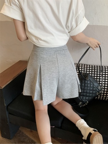 Real shot ~ Gray sports shorts for women summer 2024 new high-waist slim pleated culottes for small people