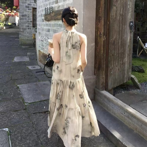 New Chinese style tie-dye halterneck dress for women, summer temperament and design, loose A-line dress, off-shoulder long dress for women