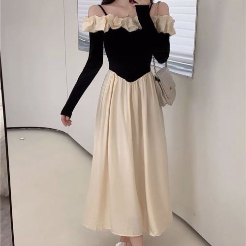 One-line collar stitching contrasting suspender dress for women autumn new French high-end slim waist and temperament long skirt