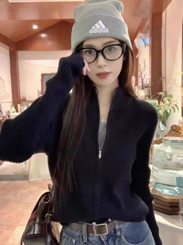 Black zipper knitted cardigan jacket women's outer sweater slim bottoming shirt top solid color