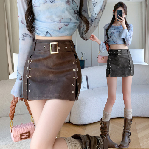 Real shot of leather skirt for little girl with high waist and slimming, retro hot girl ink smudged A-line skirt with hip covering PU short skirt