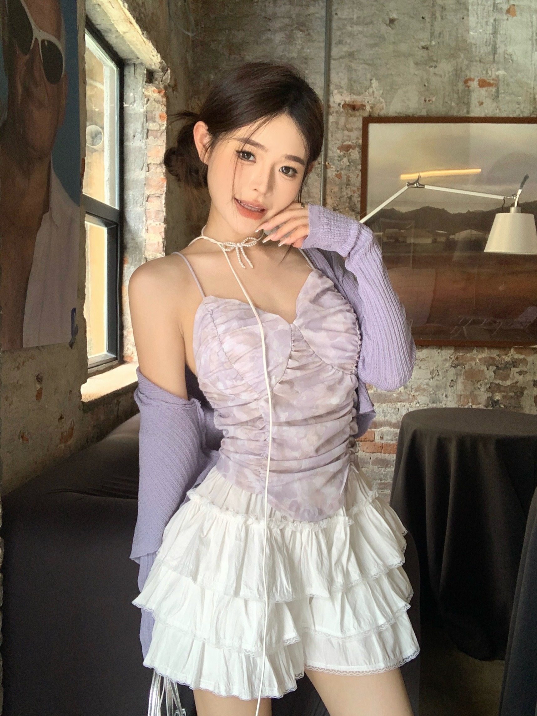 Real shot of summer tie-dyed small suspenders for women, pure desire short mesh sunscreen long-sleeved top + cake skirt