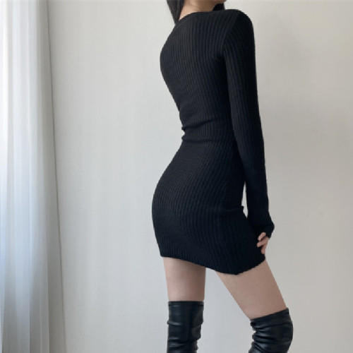 Korean chic waist-cinching Korean version of the V-neck bottoming knitted dress with a tight sweater skirt inside to look slimming and hip-hugging skirt