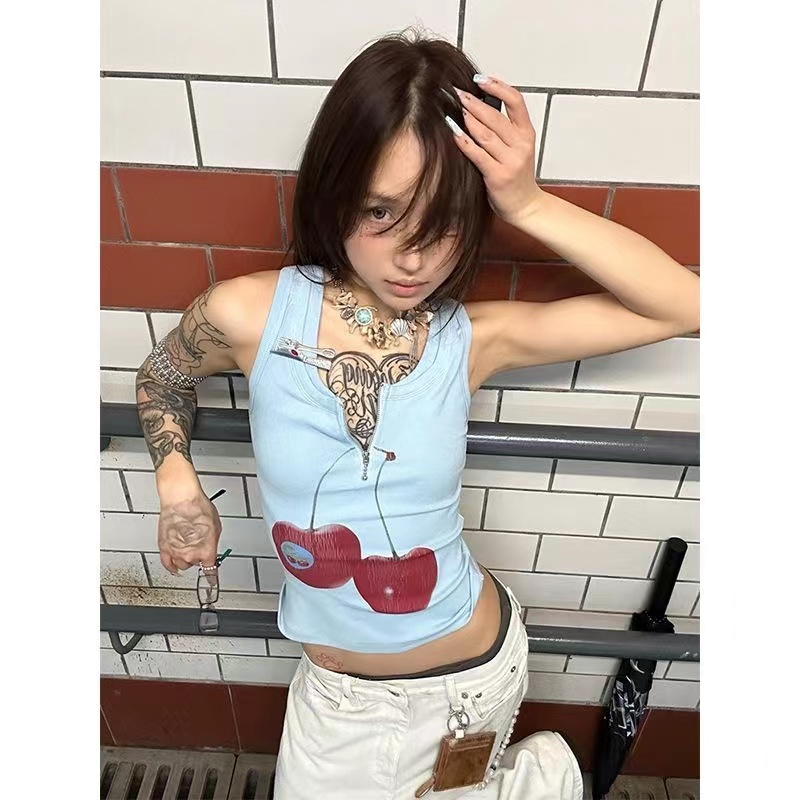 American retro fashion vest for women in summer, fruit print, slim fit, sleeveless, simple, sweet and spicy short top, trendy