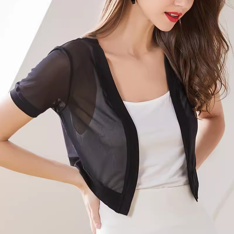 Summer outer cardigan, lace short waistcoat with suspender skirt, sun protection thin coat, blouse, short-sleeved small shawl for women