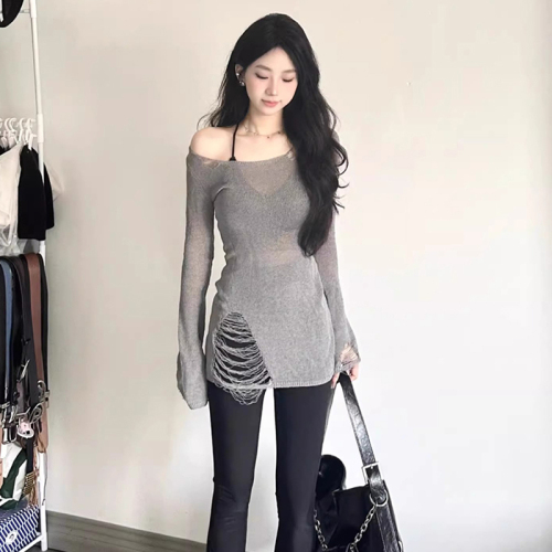 Complete with three standards - early autumn ripped hole hollow street design hot girl slimming thin long-sleeved pullover top