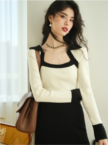 Retro high-end color-blocked square collar, chic salt-based sweet and cool top, fashionable slimming knitted sweater for women, slim fit