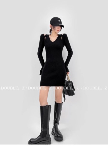 DOUBLE Z v-neck halter neck off-shoulder long-sleeved knitted dress for women in autumn slimming bottoming hip skirt