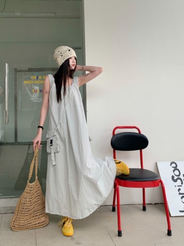 Actual shot of simple Korean style casual versatile age-reducing design vest adjustable pull-out quick-drying dress