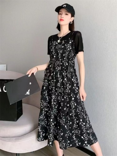 Dress 2024 new Korean style chiffon floral suspender large size flesh-covering lace-up waist slimming knee-length skirt