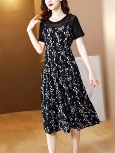 Dress 2024 new Korean style chiffon floral suspender large size flesh-covering lace-up waist slimming knee-length skirt