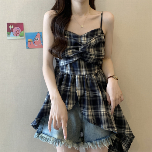 Real shot of American retro pure desire plaid small camisole worn outside dopamine slim sweet hot girl top