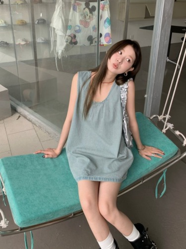 Real shot 2024~Sweet retro light blue denim vest dress loose U-neck short sleeveless dress