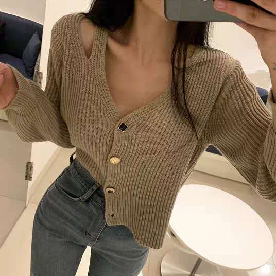 Korea Dongdaemun Women's Autumn New V-neck Single Breast Loose and Ripped Fashionable All-Match Knit Cardigan Women