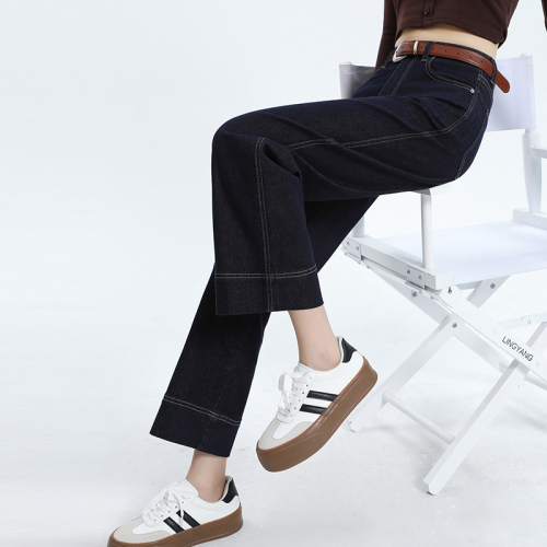 Photographed in 2024 Early Autumn Fashion 9-inch Straight Leg Smoked Pipe Pants Design Jeans