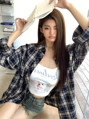 Real shot of 2024 autumn new style retro plaid shirt women's jacket cardigan loose sun protection top