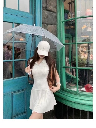 Xiaoliu customized Listen sweetheart toffee white cable polo collar knitted pleated dress