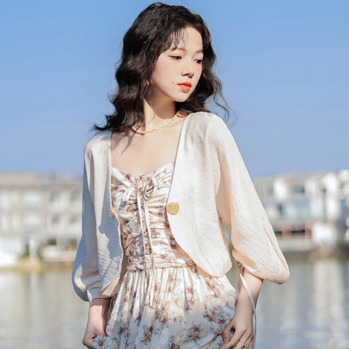 Official picture of Chinese style thin sun protection cardigan short coat women's summer outer shawl new Chinese style long-sleeved drawstring top