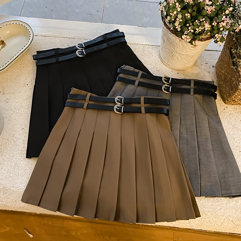 Actual shot of American-style girls with double belt design, high waist, slimming, versatile A-line skirt, anti-exposure pleated skirt, trendy