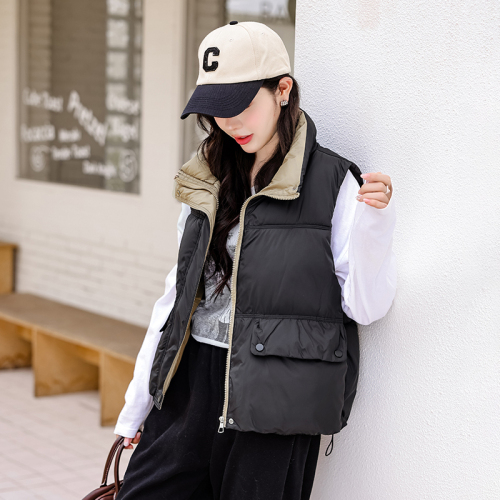 Actual shot of autumn and winter Korean style commuting warm vest with large lapel and personalized color matching loose bread suit cotton vest for women