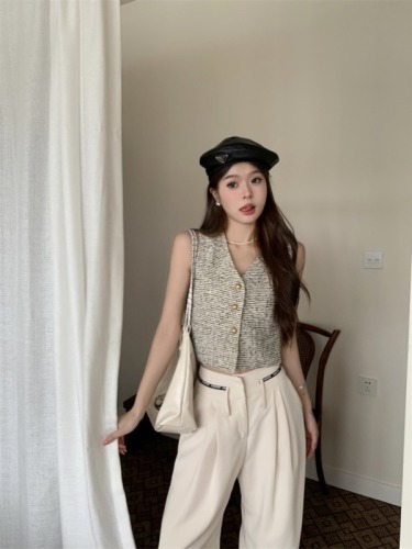 Real shot 2024 French braided small fragrant style waistcoat vest early autumn new high-end short vest